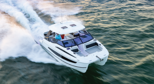 Aquila 32 Sport Power Catamaran