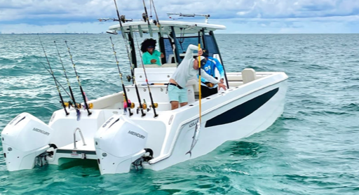 Aquila 28 Molokai Power Catamaran